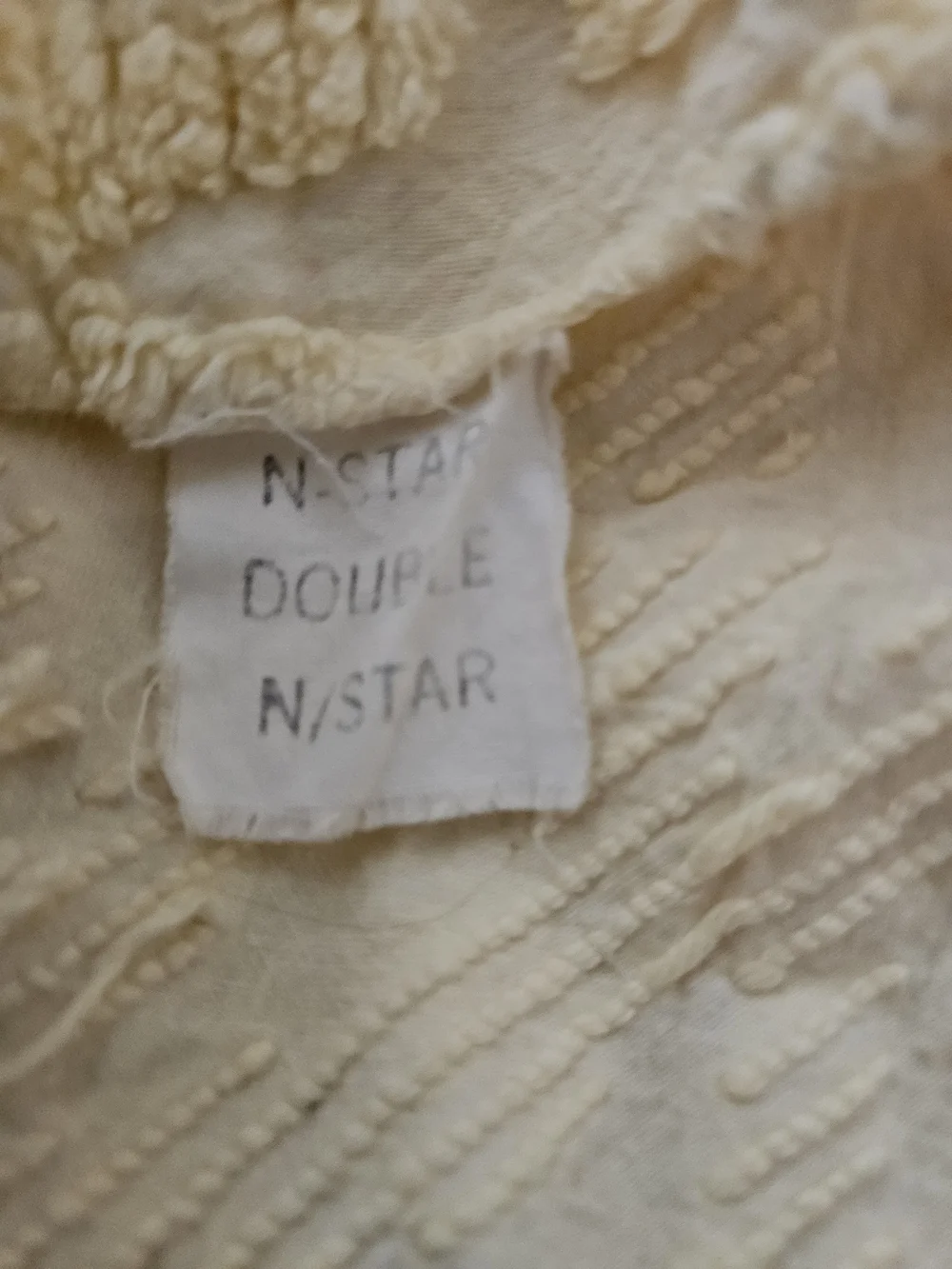 N/A light yellow